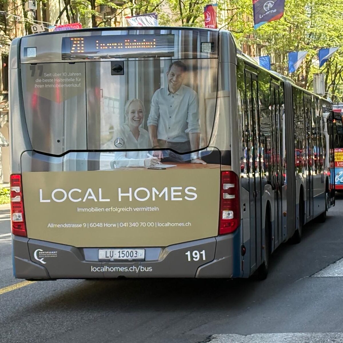 LOCAL HOMES Bus in Luzern
