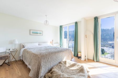 Schlafzimmer mit Ausblick (ursprünglich 2 Räume à ca. 10m2)