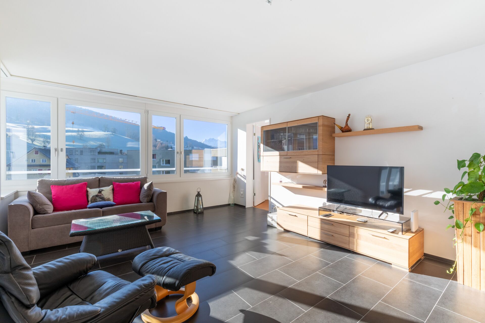 Modern Wohnen in Dierikon