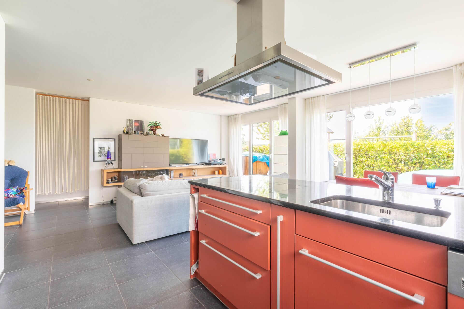 Wohnen mit Privatsphäre im Loftstil Wohnen mit Privatsphäre im Loftstil